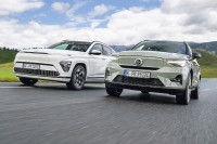 op deze 3 punten verslaat goedkope Hyundai Kona de dure Volvo EX40