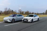 TEST: zoveel sneller sprint de Nio ET5 dan de BMW M340d xDrive