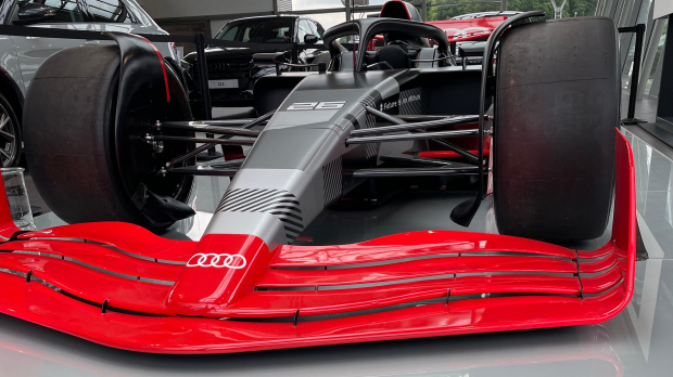 ‘Tsunoda vervangt Lawson in Japan’, McLaren gaat in op oorzaak remprobleem | GPFans Recap