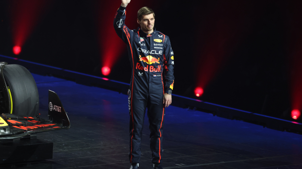 Viaplay-abonnees krijgen weer slecht nieuws, Verstappen onthult geheim over baby
