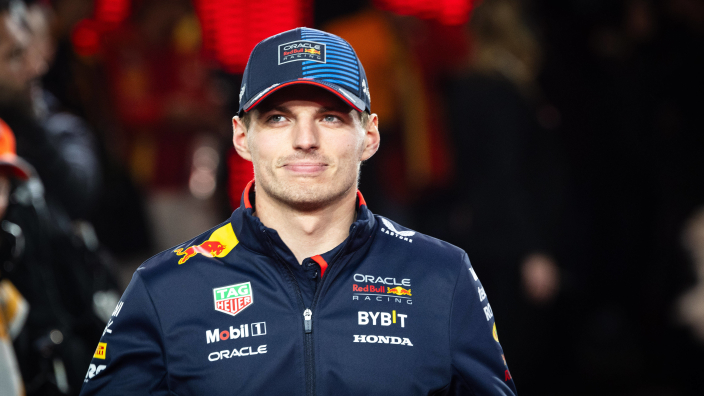 Nieuwe beelden Max Verstappen en Aston Martin op het internet gelekt