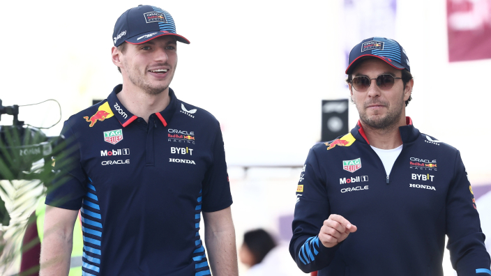 Schuld wanprestaties Pérez bij Verstappen gelegd: “Niemand komt in de buurt”