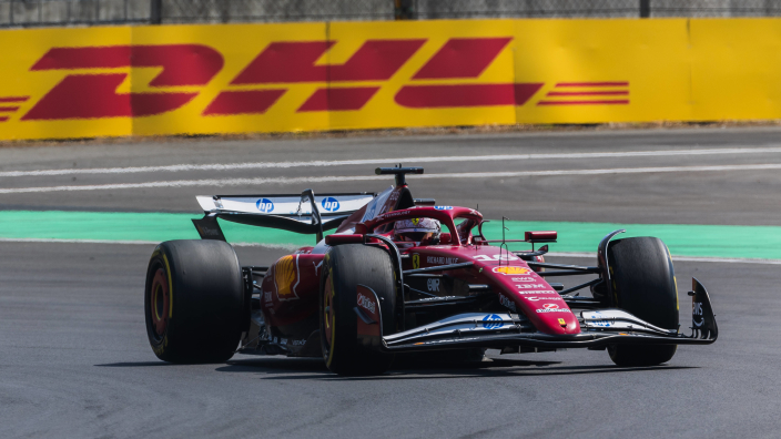 Dino Beganovic debuteert voor Ferrari in Formule 1 tijdens vrije training Bahrein