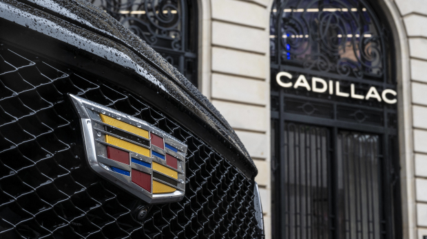 F1-nieuws: ‘Pérez begonnen met onderhandelingen Cadillac na slechte behandeling Red Bull’