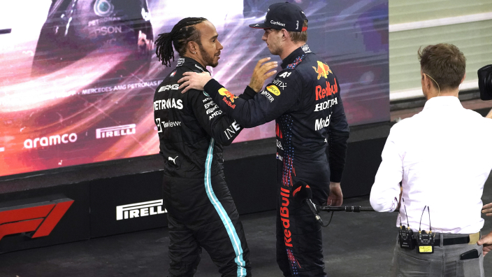 Max Verstappen mogelijk in voetsporen Hamilton: ‘Dan gaf hij er gewoon niks om’