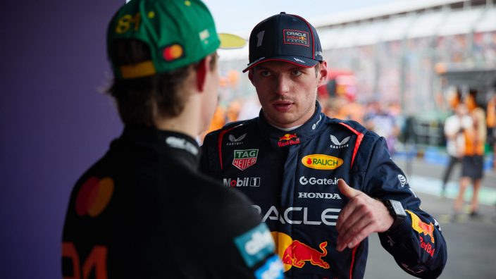 China GP: Max Verstappen baalt als een stekker: ‘Hetzelfde probleem als gisteren’