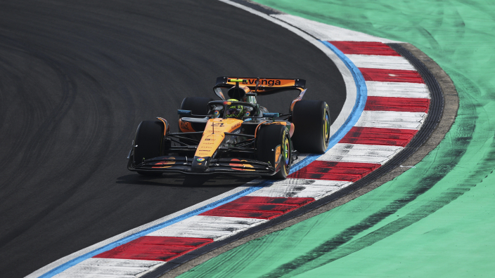 F1 China: Lando Norris baalt van zichzelf: ‘Het zijn gewoon weer een paar foutjes’