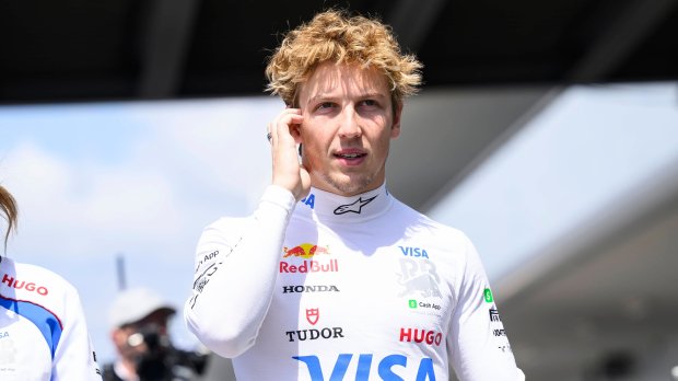 Helikopter Lewis Hamilton moest noodlanding maken, Verstappen slaat alarm | GPFans Recap